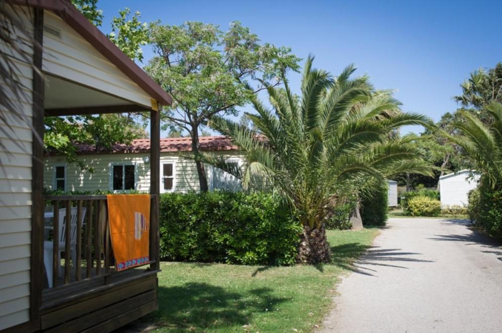 VivaCamp La Laune Villeneuve-lès-Avignon Exterior foto